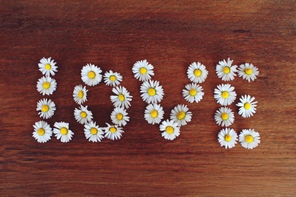 40 Love Messages for Long Distance Relationships – relationship guide image