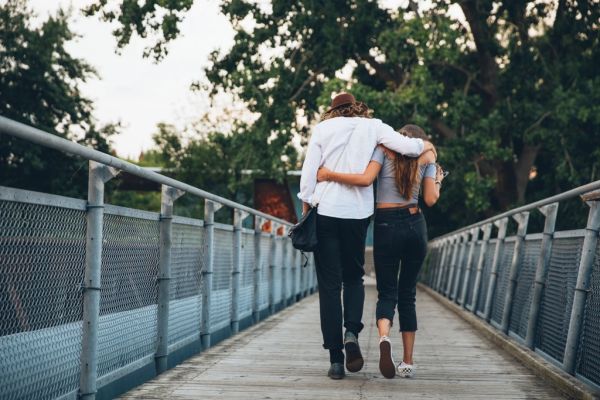How to Keep the Romance Alive After Years Together – relationship guide image